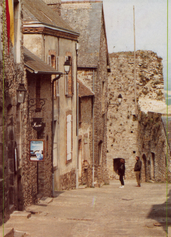 Grande Rue dépliant Musée